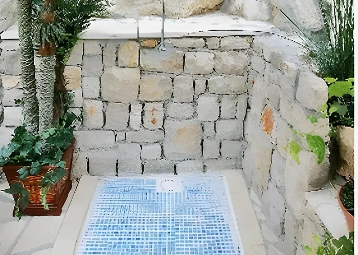 Sunny Villa, With Pool, Bbq, View, Parking